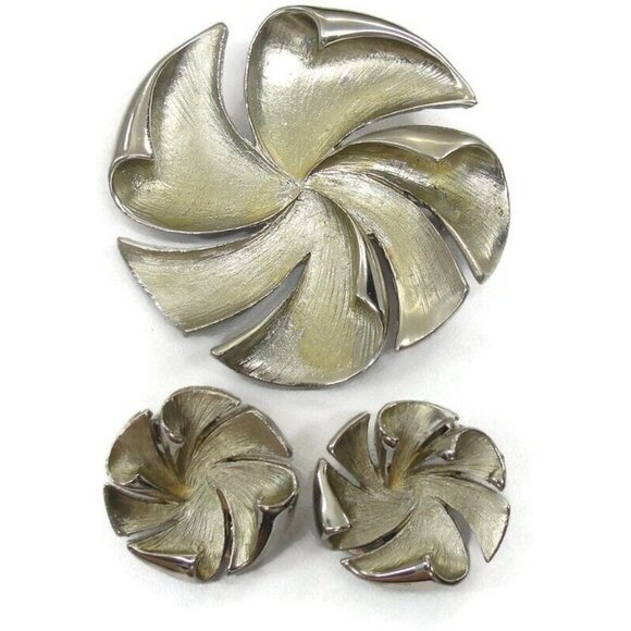Hobe Silver Tone Matching Brooch Pin an Clip Earrings Jewelry Set Vtg Signed IOB - Picture 2 of 16